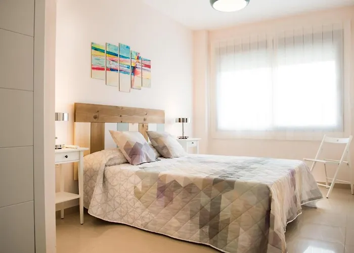 Puerta Del Sol * קוניל דה לה פרונטרה